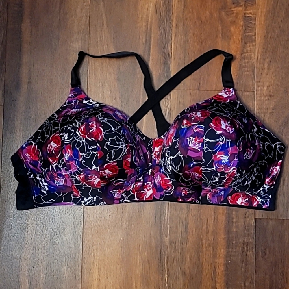 💖 Rare Gorgeous Torrid Floral Wire-Free Bra Racer Back Lace Side Detail